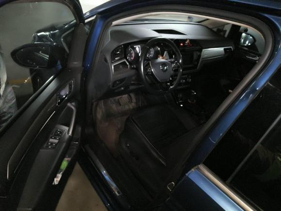 [上海·沪B] 二手大众途安2016款 途安L 280TSI DSG豪华版