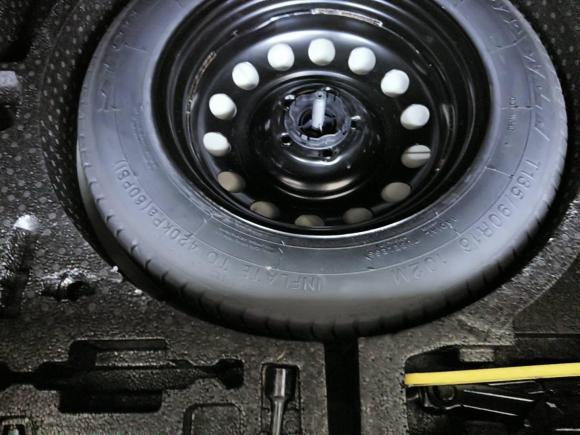 [武汉·鄂W] 二手标致标致3082016款 1.6L 自动豪华版