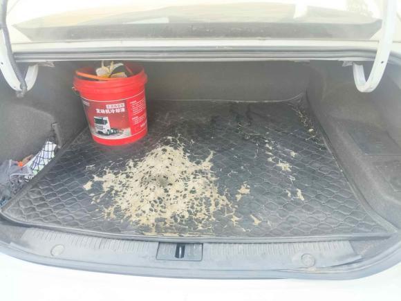 [上海·沪A] 二手荣威荣威i6新能源2017款 45T 混动互联智享版