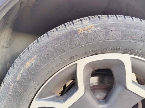 [无锡·苏B] 二手斯巴鲁斯巴鲁XV2014款 2.0i 豪华版