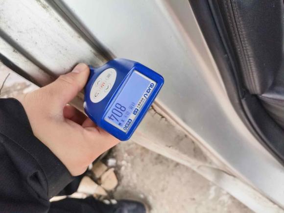 [南昌·赣A] 二手起亚起亚K52011款 2.0L 自动DLX