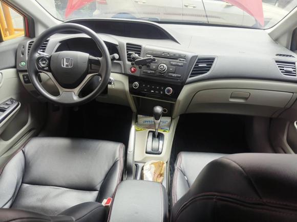 [常州·苏D] 二手本田思域2014款 1.8L 自动经典版