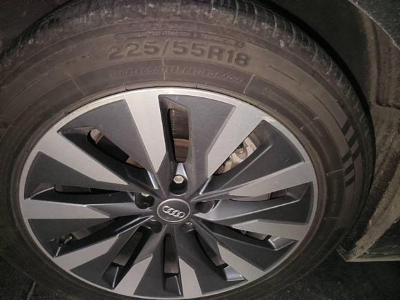 [南京·苏A] 二手奥迪奥迪A6L2020款 45 TFSI 臻选致雅型