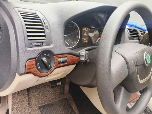 [宁波·浙B] 二手斯柯达明锐2012款 1.6L 自动逸俊版