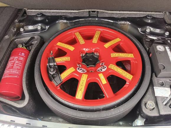 [上海·沪F] 二手大众途锐2017款 3.0TSI 驭岳型