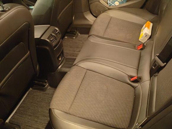 [南京·苏L] 二手别克君威2015款 1.6T 领先技术型