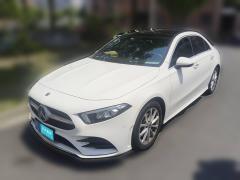 [上海·沪C] 奔驰奔驰A级2019款 A 200 L 运动轿车