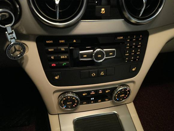 [深圳·粤B] 二手奔驰奔驰GLK级2013款 GLK 300 4MATIC 动感天窗型