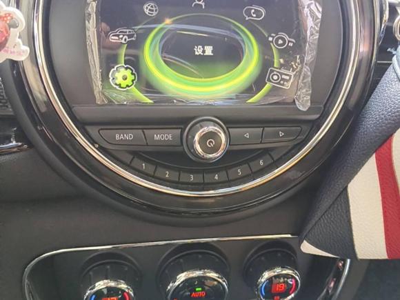 [上海·沪B] 二手MINIMINI CLUBMAN2016款 改款 1.5T COOPER 鉴赏家版