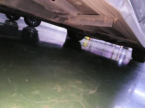 [无锡·沪C] 二手大众途锐2011款 3.0TSI 标配型