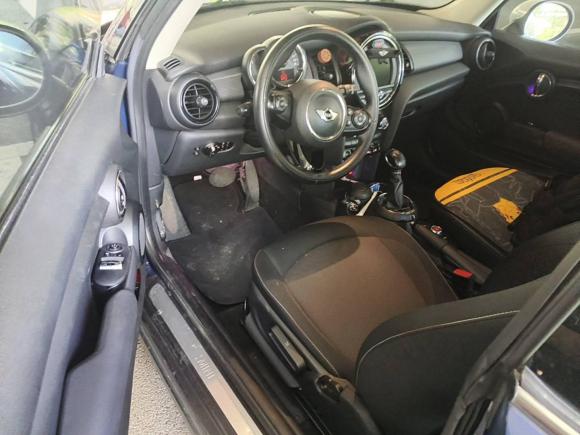 [广州·粤A] 二手MINIMINI2014款 1.5T COOPER Fun