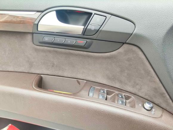 [温州·浙C] 二手奥迪奥迪Q72012款 3.0 TFSI 进取型(200kW)