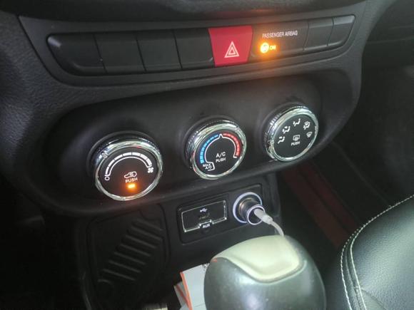 [杭州·浙E] 二手Jeep自由侠2017款 180T 自动动能版+