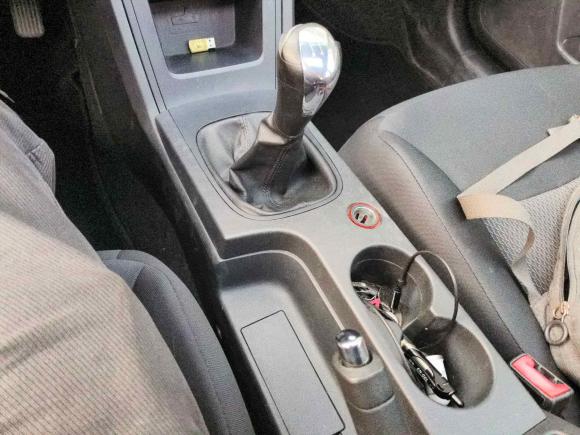 [苏州·苏E] 二手荣威荣威3502015款 1.5L 手动豪华天窗版