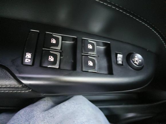 [苏州·苏E] 二手凯迪拉克凯迪拉克SRX2015款 3.0L 舒适型