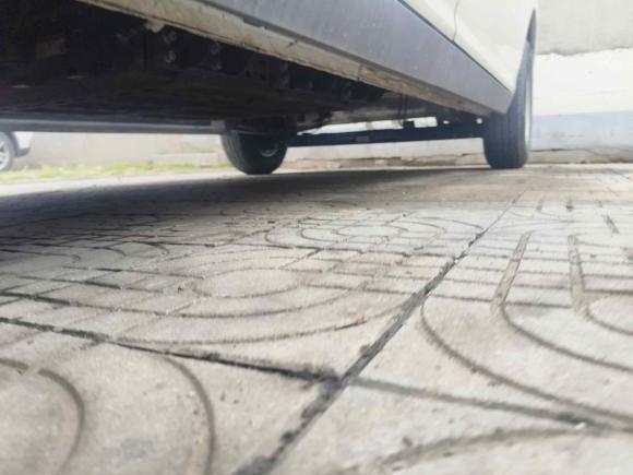 [嘉兴·浙A] 二手瑞驰汽车瑞驰新能源EC752023款 标准版 先锋型Ⅰ 41.85kWh