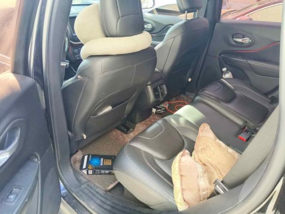 [义乌·浙G] 二手Jeep自由光2016款 2.4L 领先智能版