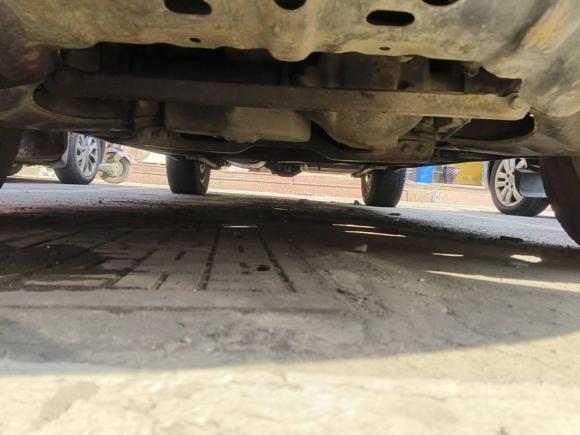 [温州·浙C] 二手陆风陆风X82011款 2.5T 柴油4X4豪华型