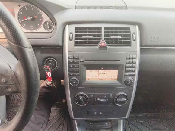 [上海·沪C] 二手奔驰奔驰B级2009款 B 200 时尚型