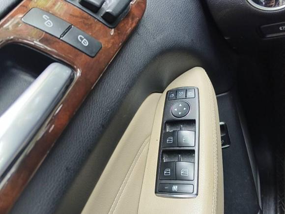 [上海·沪C] 二手奔驰奔驰M级2014款 ML 400 4MATIC豪华型