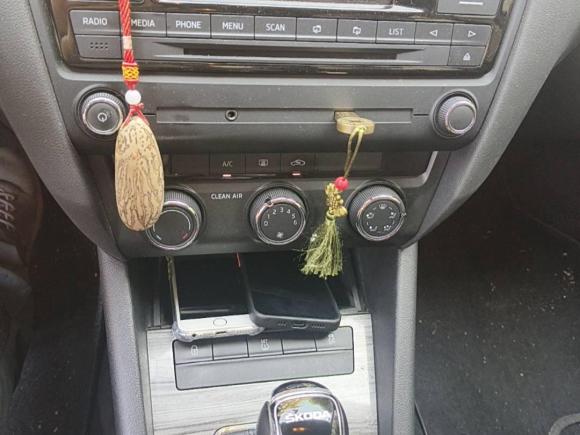 [上海·沪D] 二手斯柯达明锐2016款 1.6L 自动智行版