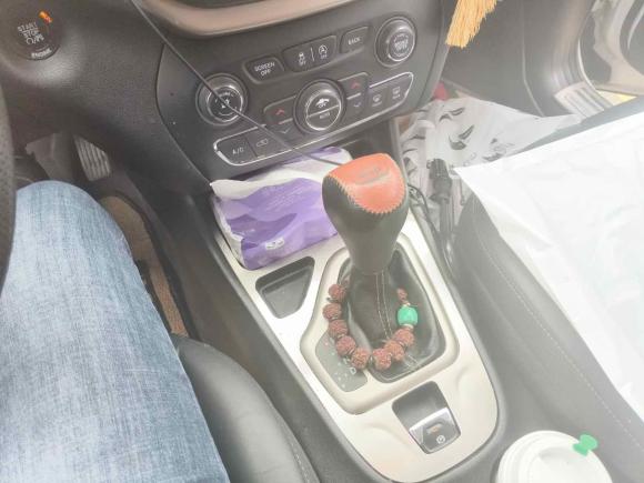 [南通·苏F] 二手Jeep自由光2016款 2.4L 领先版