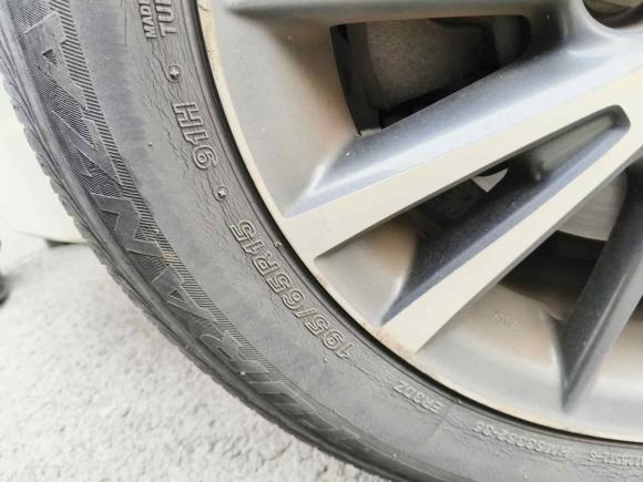 [上海·沪A] 二手丰田雷凌2014款 1.6G CVT精英版