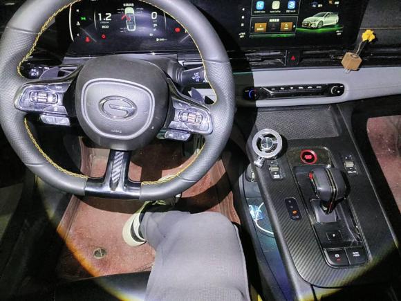 [西安·陕U] 二手广汽传祺影豹2021款 270T DCT J15版