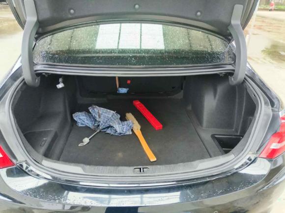 [上海·沪D] 二手别克君越2018款 20T 豪华型