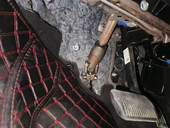 [南通·苏F] 二手福特福克斯2012款 两厢 2.0L 自动豪华运动型