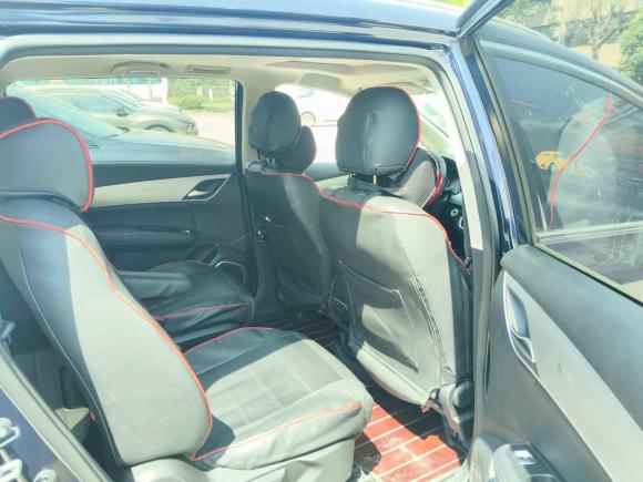 [上海·沪B] 二手比亚迪宋MAX2021款 升级版 1.5T 自动豪华型 6座