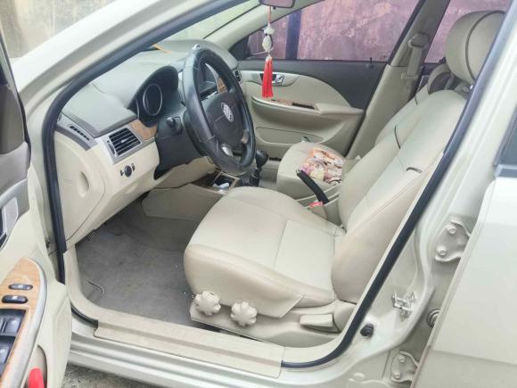 [上海·皖C] 二手别克凯越2015款 1.5L 手动经典型