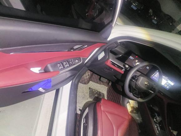 [上海·沪C] 二手长安长安CS75PLUS2022款 第二代 1.5T 自动尊贵型