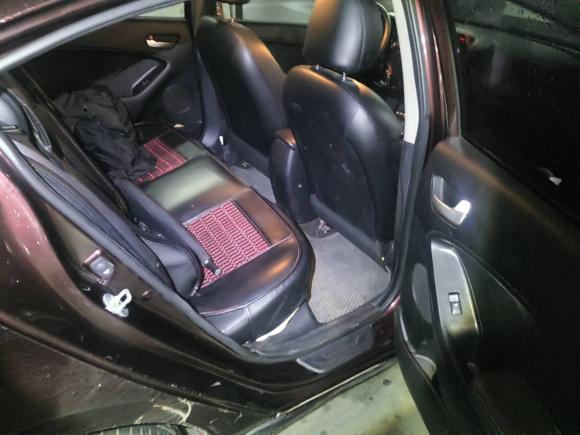 [深圳·粤B] 二手起亚起亚K32016款 1.6L 自动GLS