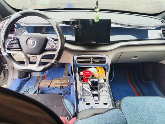 [上海·鲁L] 二手比亚迪秦PLUS2021款 EV 500KM 豪华型