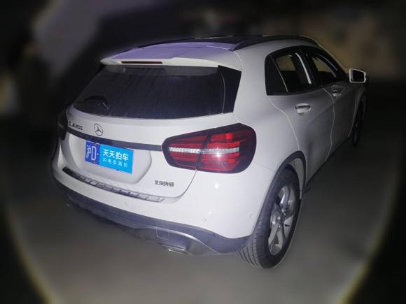 [上海·沪D] 二手奔驰奔驰GLA2018款 GLA 200 动感型