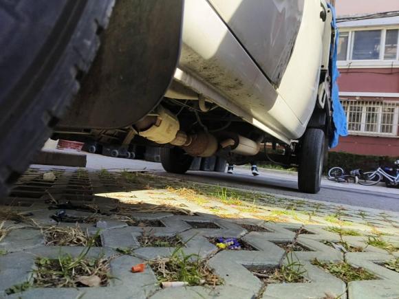 [上海·闽C] 二手长安跨越新豹T32021款 1.6L标准版双排单后轮栏板2520mm货箱DAM16KR