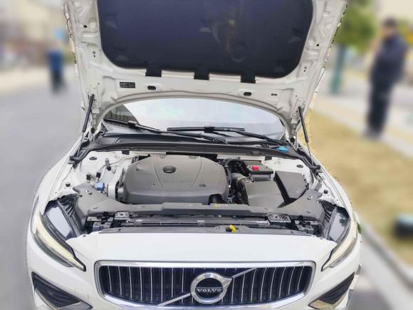 [宁波·浙B] 二手沃尔沃沃尔沃S602021款 T4 智逸豪华版