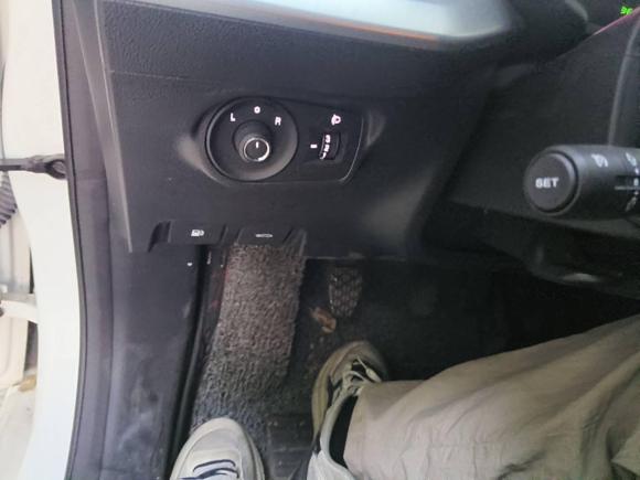 [嘉兴·浙F] 二手名爵MG52022款 180DVVT 手动青春豪华版