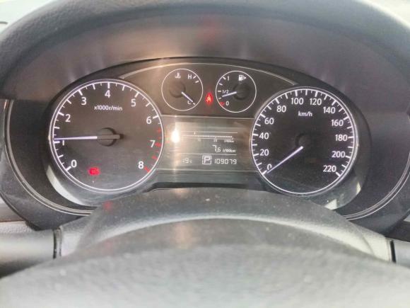 [青岛·鲁B] 二手日产骐达TIIDA2011款 1.6L CVT舒适型