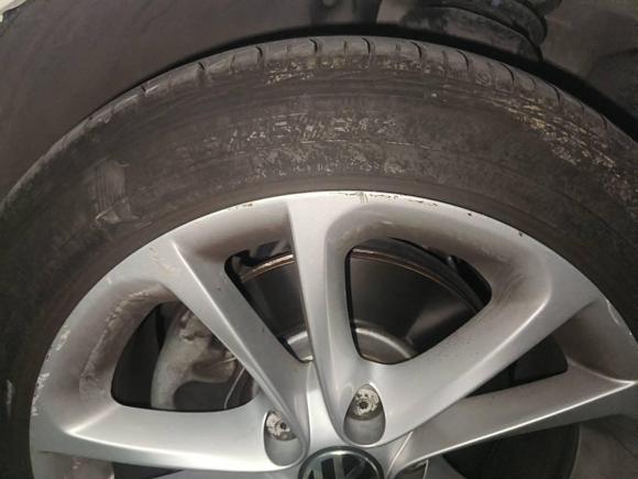 [济南·鲁A] 二手大众一汽-大众CC2013款 1.8TSI 豪华型