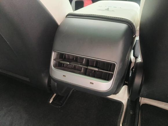 [广州·粤A] 二手特斯拉Model 32021款 标准续航后驱升级版 3D6