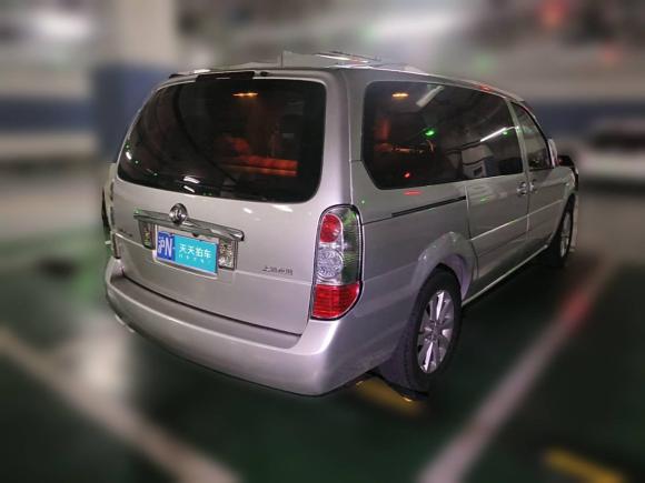 [上海·沪N] 二手别克别克GL82014款 2.4L 经典版