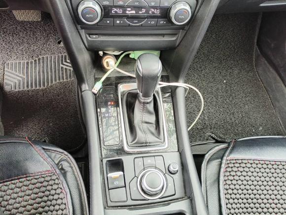 [上海·鄂C] 二手马自达马自达3 昂克赛拉2017款 三厢 1.5L 自动豪华型 国V