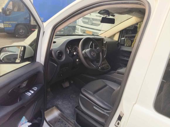 [青岛·鲁B] 二手奔驰威霆2018款 2.0T 精英版 7座 国VI