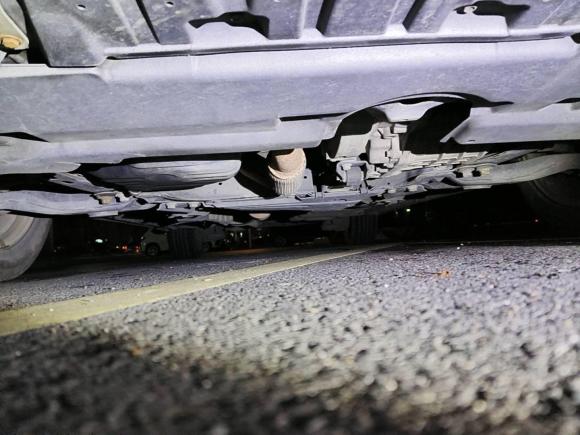 [无锡·苏B] 二手比亚迪比亚迪M62015款 2.4L 自动尊贵版