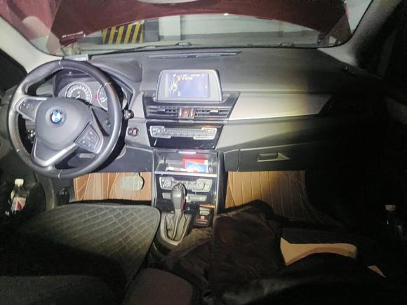 [青岛·鲁B] 二手宝马宝马2系旅行车2015款 218i 领先型