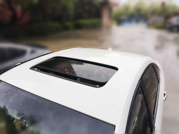 [武汉·鄂A] 二手别克英朗2015款 15N 手动精英型