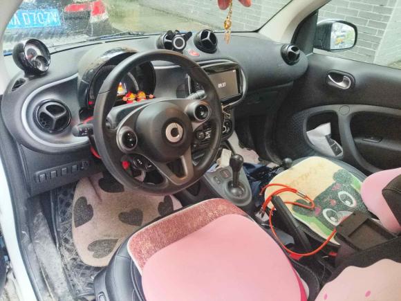 [成都·川G] 二手smartsmart fortwo2018款 0.9T 66千瓦硬顶先锋版 国V