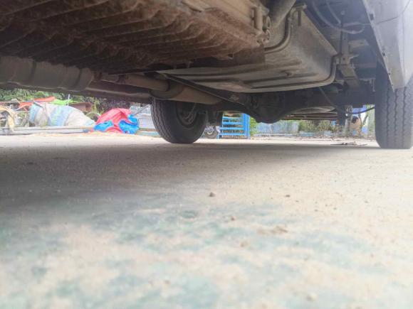 [广州·粤Y] 二手福特经典全顺2013款 2.8T改款柴油厢式运输车短轴中顶JX493ZLQ4